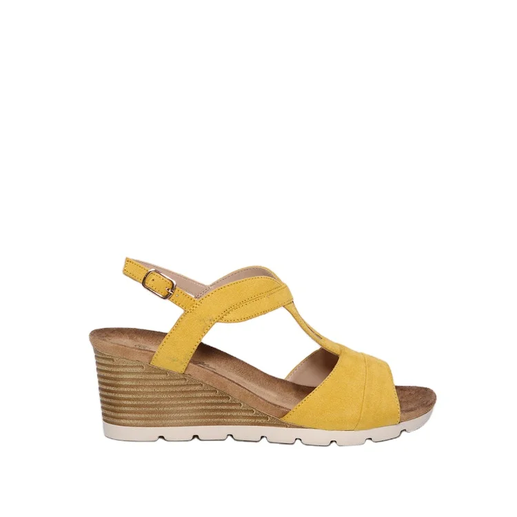 2021 new design summer bling lady high heel leather wedge shoes women ladies sandals
2021 new design summer bling lady high heel leather wedge shoes women ladies sandals