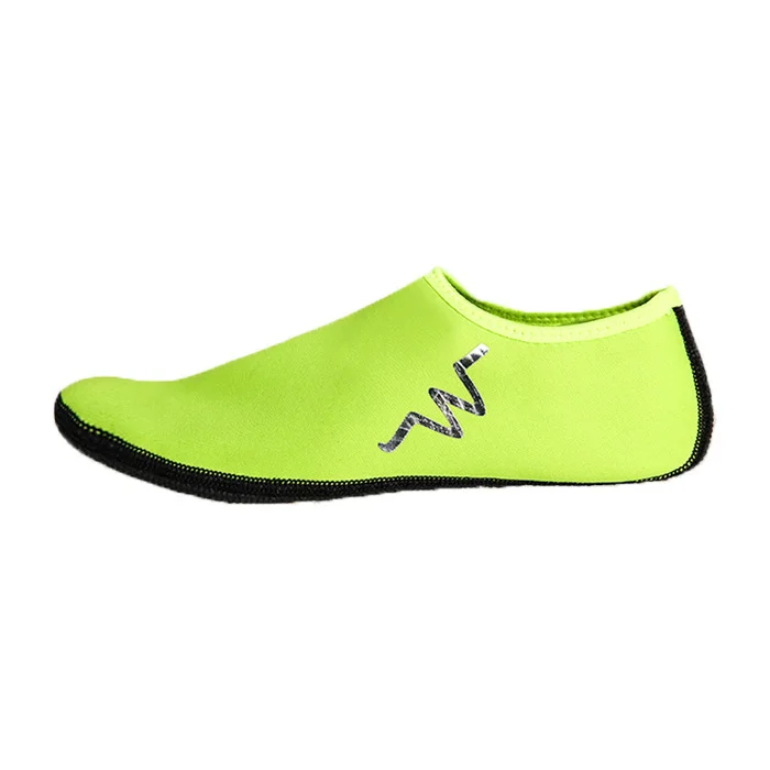 LANHU 2021 summer swimming diving beach socks for kids yoga barefoot socks quick dry water sock shoes for men women, Customized
LANHU 2021 summer swimming diving beach socks for kids yoga barefoot socks quick dry water sock shoes for men women, Customized