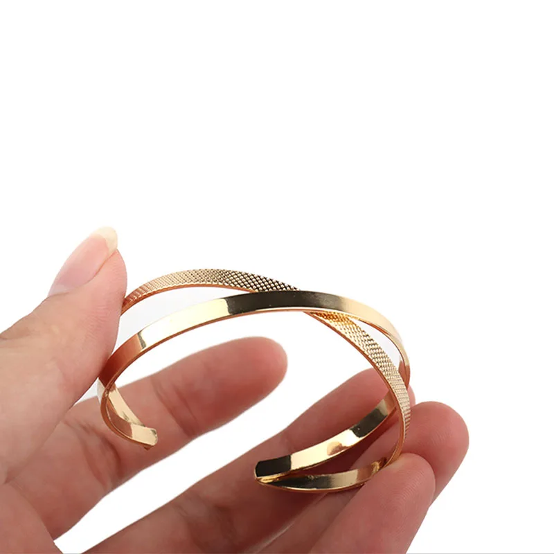 Gold Plated Cross Bangle for Women Men Glossy Stainless Steel Cuff Bracelet Unisex, Gold, silver
Gold Plated Cross Bangle for Women Men Glossy Stainless Steel Cuff Bracelet Unisex, Gold, silver