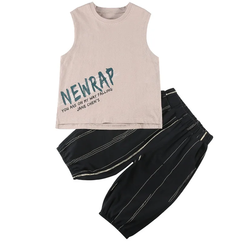 Boys boys summer vest shorts sleeveless suit 2021 new summer middle school children handsome Korean suit, Apricot,yellow
Boys boys summer vest shorts sleeveless suit 2021 new summer middle school children handsome Korean suit, Apricot,yellow