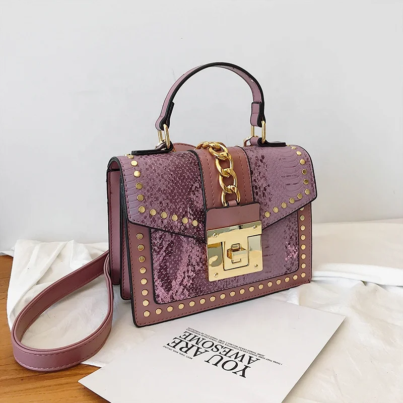 Wholesale fashion designer lock snakeskin pu leather ladies shoulder crossbody women custom purses and handbags
Wholesale fashion designer lock snakeskin pu leather ladies shoulder crossbody women custom purses and handbags