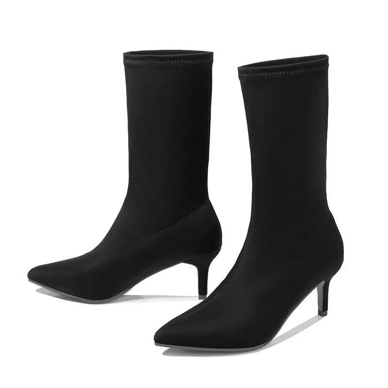 Amazon AliExpress Hot Selling Women's Boots Plus Size Solid Color Suede Medium Tube Pointed Toe Women Winter Boots
Amazon AliExpress Hot Selling Women's Boots Plus Size Solid Color Suede Medium Tube Pointed Toe Women Winter Boots