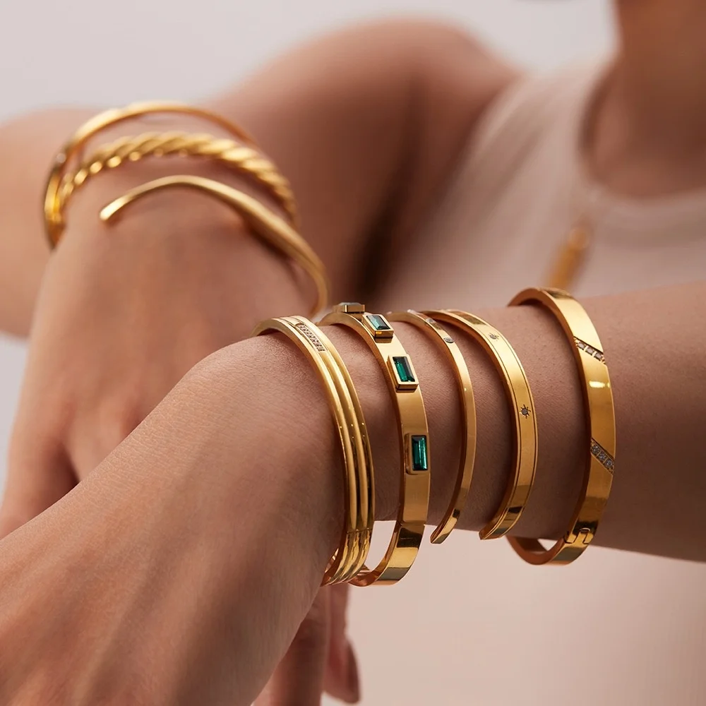 Custom 18K gold plated stainless steel fashion jewelry crystal zircon bracelet bangle for women
Custom 18K gold plated stainless steel fashion jewelry crystal zircon bracelet bangle for women