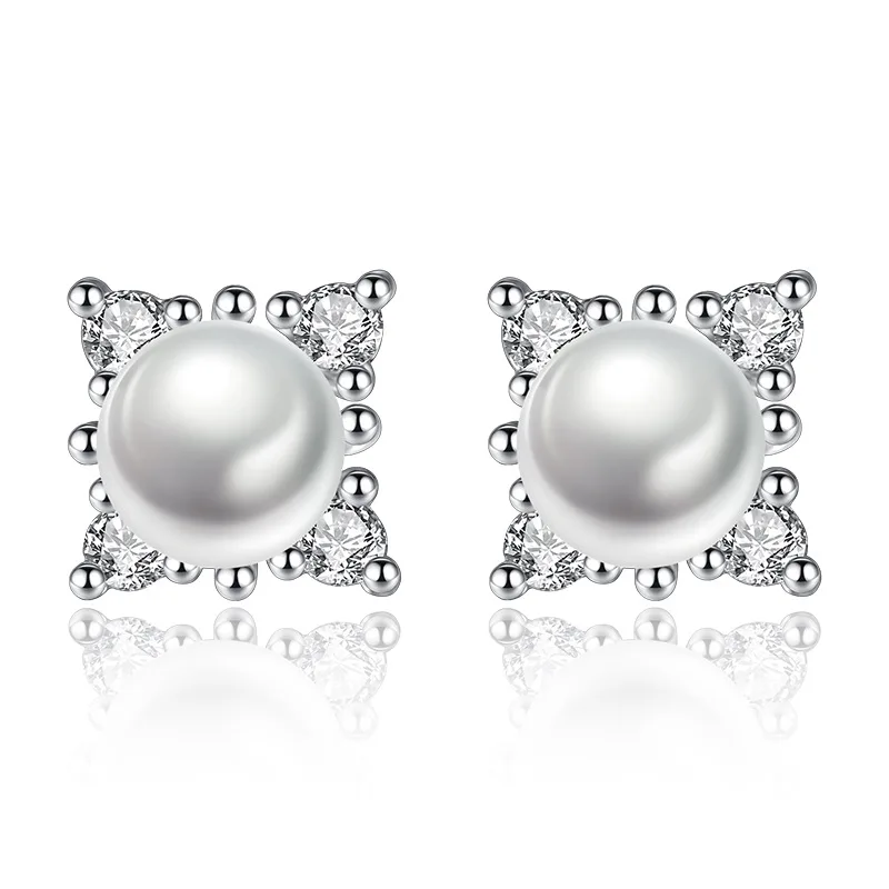 Simple Snowflake Pearl Korean Fashion Customized Silver Jewelry New Zircon Stud Earrings
Simple Snowflake Pearl Korean Fashion Customized Silver Jewelry New Zircon Stud Earrings