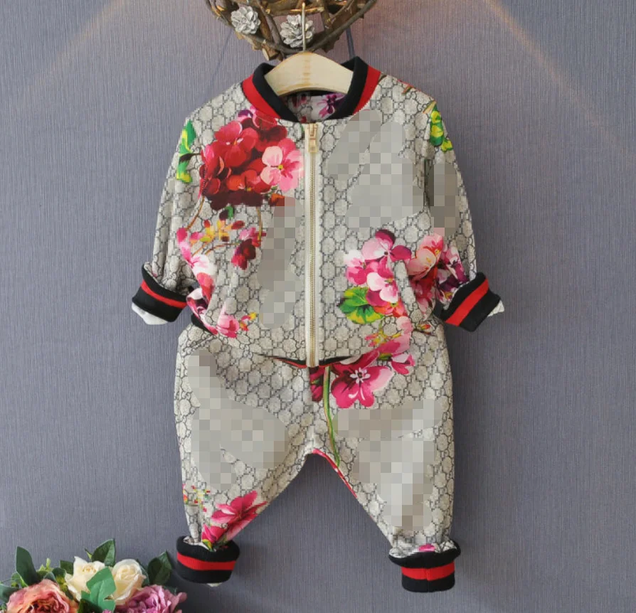 High quality fall winter clothes letter printed kids boy clothing jogger sets designer jacket boy little girls flare pants
High quality fall winter clothes letter printed kids boy clothing jogger sets designer jacket boy little girls flare pants