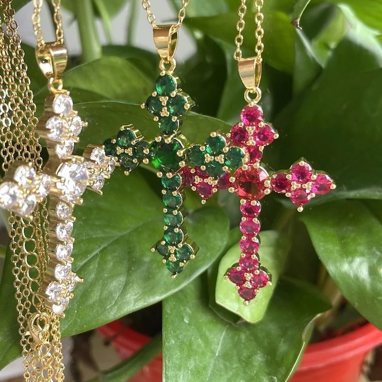 Hot styleJialin jewelry ins 18k gold diamond cross necklace gemstone healing crystal blue green red cross necklace for women
Hot styleJialin jewelry ins 18k gold diamond cross necklace gemstone healing crystal blue green red cross necklace for women