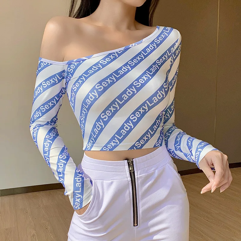 2020 new arrivals autumn collection women sexy long sleeve slim floral print ladies blouse crop tops
2020 new arrivals autumn collection women sexy long sleeve slim floral print ladies blouse crop tops