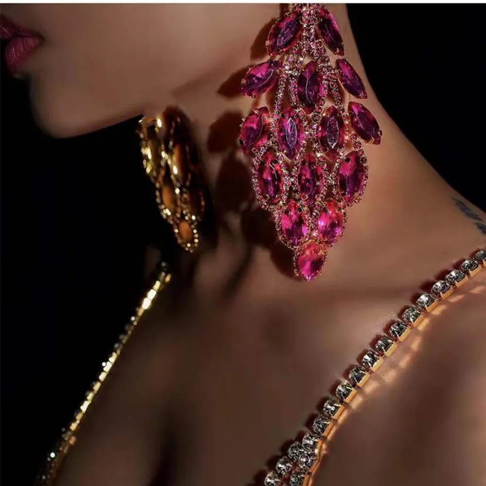 Shiny Colorful Rhinestone Ear Drips Big Drop Earrings Fashion Luxury Women Dinner Jewelry Accessories 2022, Silver,gold
Shiny Colorful Rhinestone Ear Drips Big Drop Earrings Fashion Luxury Women Dinner Jewelry Accessories 2022, Silver,gold