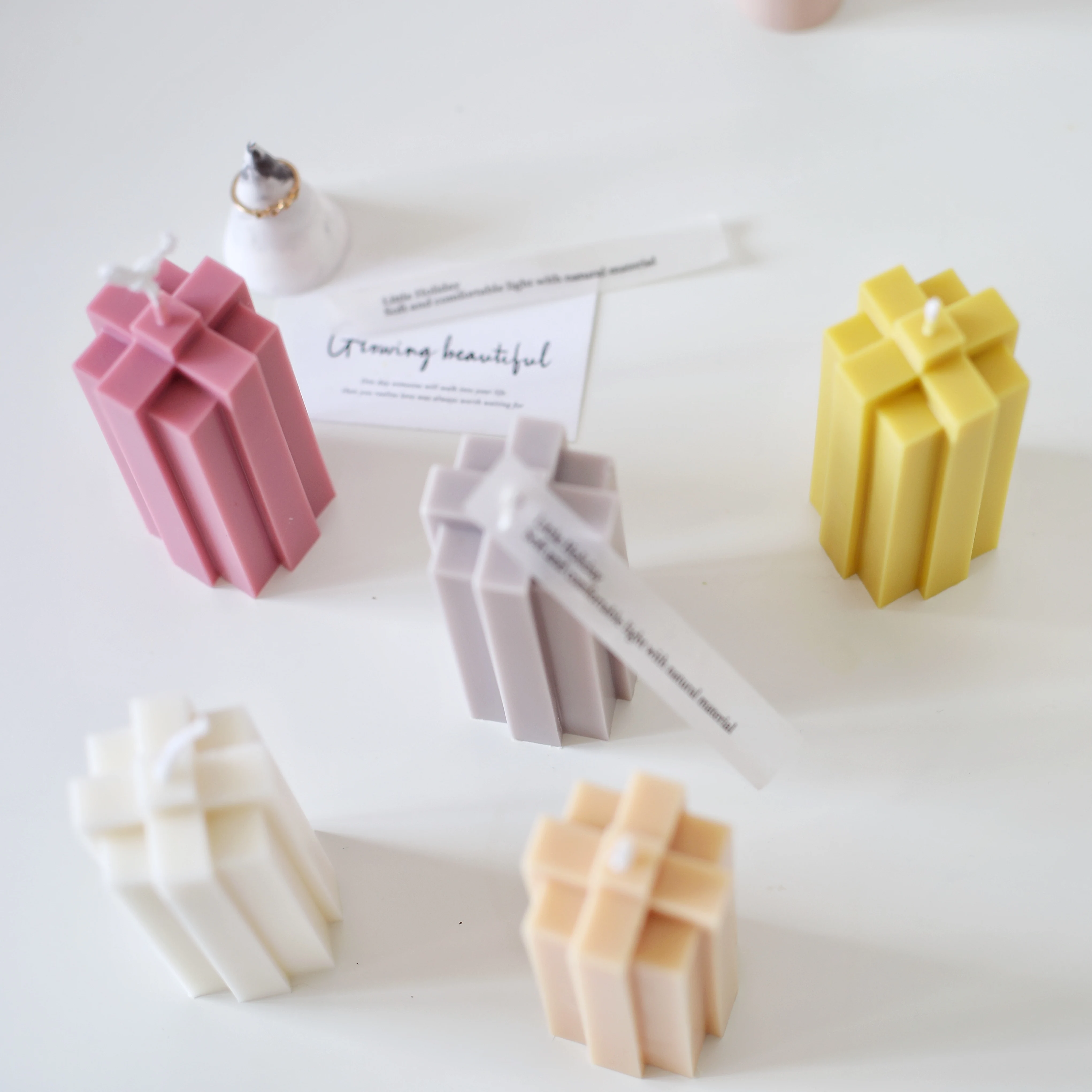 LOVE'N LV436F Korean candle style new DIY hand work candle with geometric square cylinder candle mold manufacturer direct sales
LOVE'N LV436F Korean candle style new DIY hand work candle with geometric square cylinder candle mold manufacturer direct sales