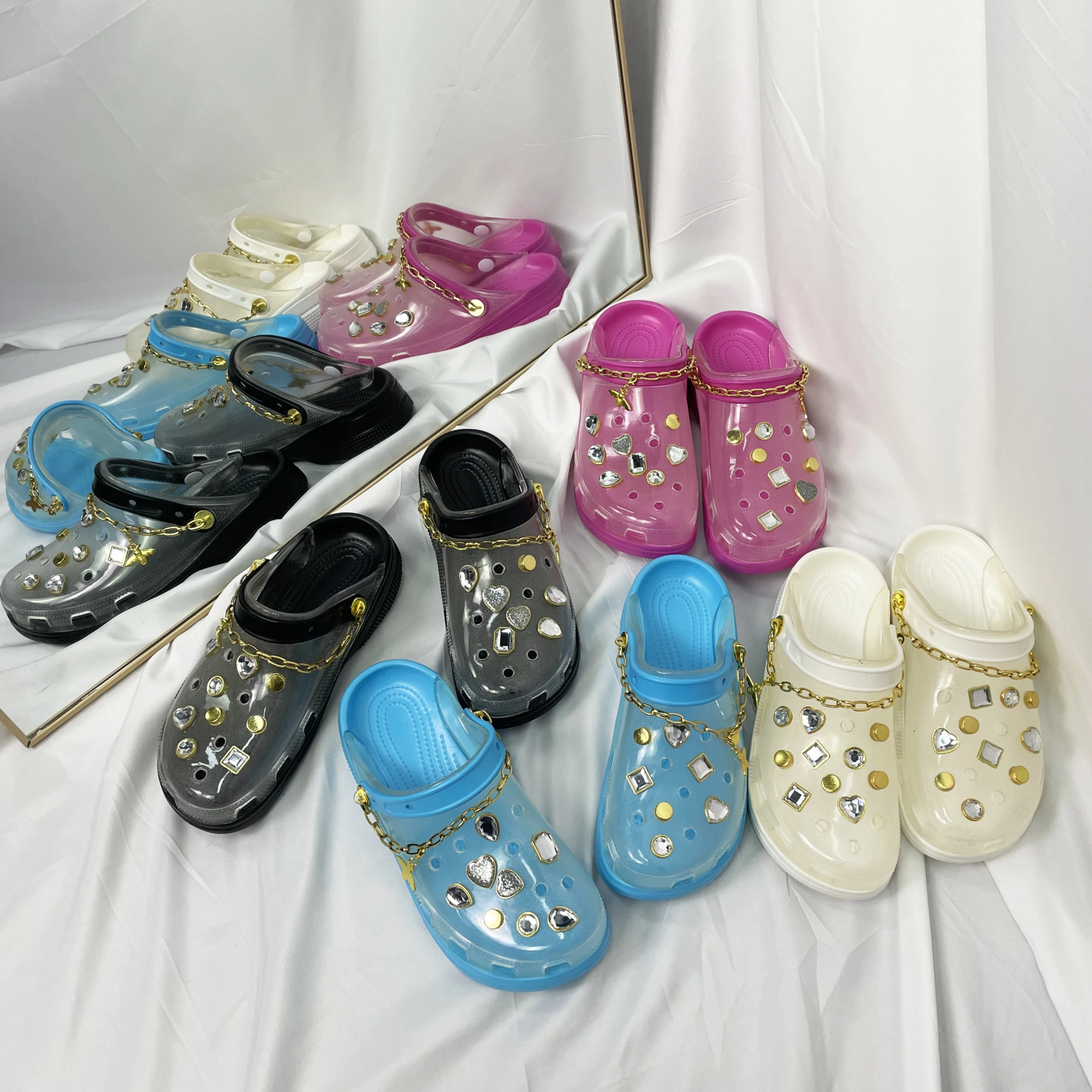 Designer blue lady platform sandals croc shoe clear slides chain jewlery stone sandals clear jelly sandals for women, Picture
Designer blue lady platform sandals croc shoe clear slides chain jewlery stone sandals clear jelly sandals for women, Picture