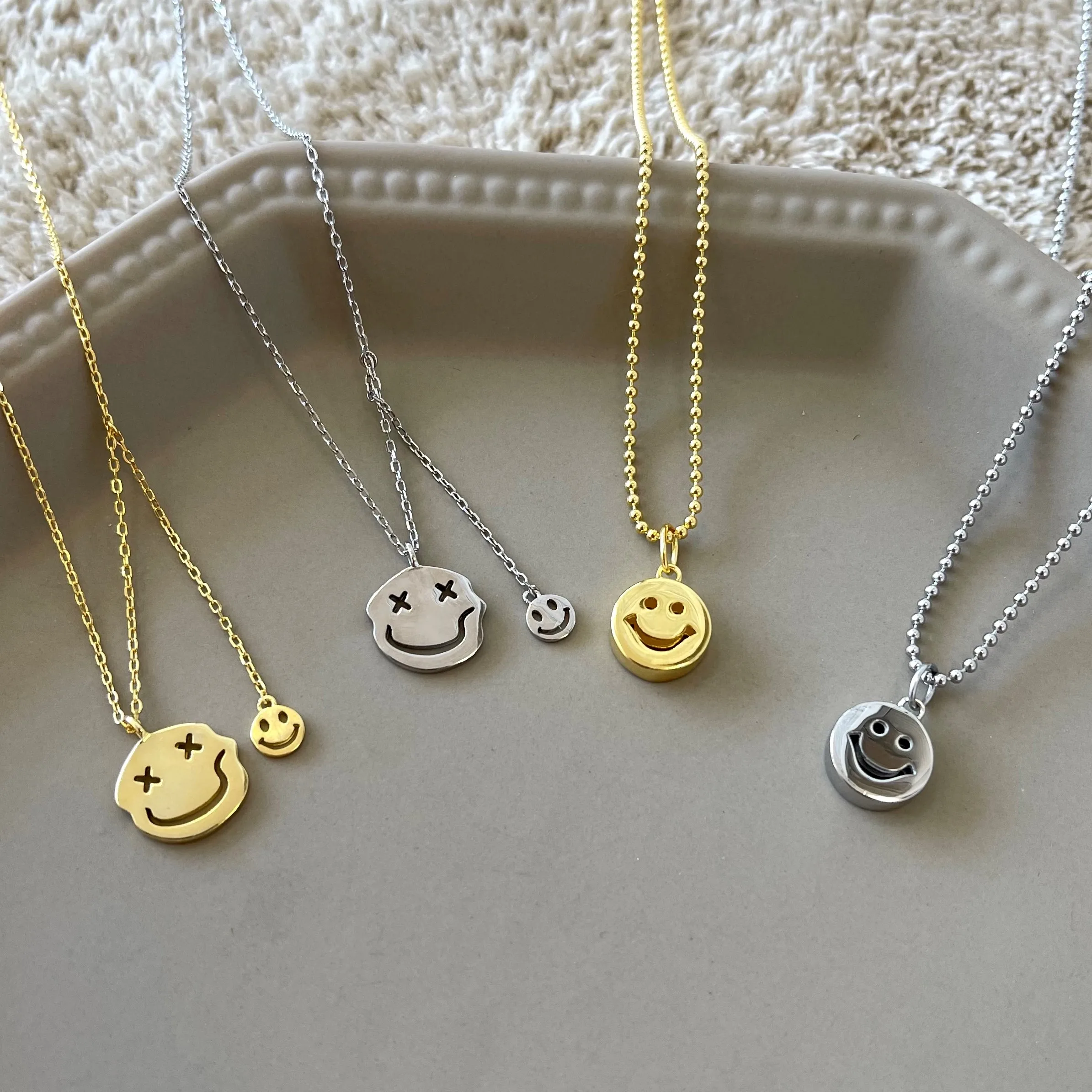 Dylam Smile Face Chain Necklace 925 Sterling Silver Jewelry Women Heart Custom Necklace 2021 Jewelry Gold Chains
Dylam Smile Face Chain Necklace 925 Sterling Silver Jewelry Women Heart Custom Necklace 2021 Jewelry Gold Chains