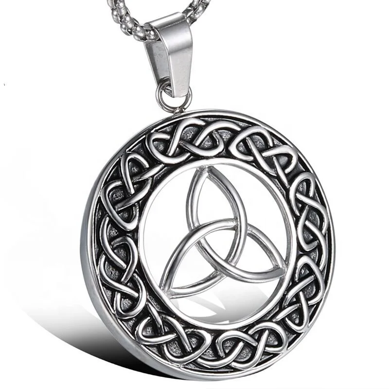 High Quality Hot Selling Fashion Trend 316L Stainless Steel Vintage Triangle Hollow Out Pendant Necklace, Silver
High Quality Hot Selling Fashion Trend 316L Stainless Steel Vintage Triangle Hollow Out Pendant Necklace, Silver