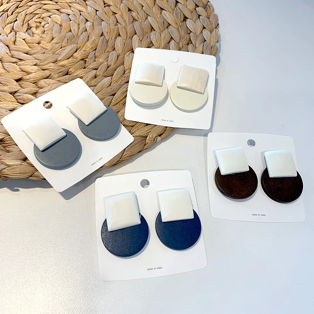JUHU New Retro Personality retro wooden stud earrings asymmetrical square round wooden ear nail stylish jewelry wholesale, Colorful
JUHU New Retro Personality retro wooden stud earrings asymmetrical square round wooden ear nail stylish jewelry wholesale, Colorful