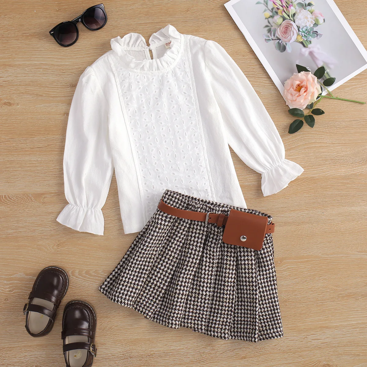Baby Girls Clothes Set 1-6T Spring Kids Girls Lace White Top + Plaid Pleated Skirt + Waist Bag 3 Pcs Girl Set Children Clothing, As picture
Baby Girls Clothes Set 1-6T Spring Kids Girls Lace White Top + Plaid Pleated Skirt + Waist Bag 3 Pcs Girl Set Children Clothing, As picture
