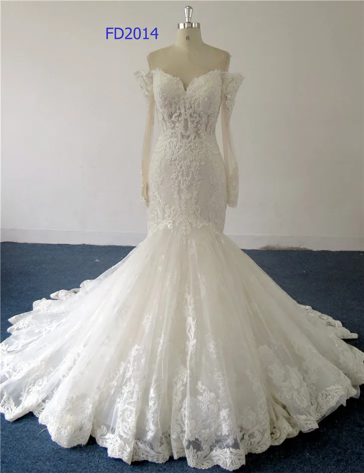 Long sleeve off-shoulder mermaid beautiful lace top quality wedding dress with long trains
Long sleeve off-shoulder mermaid beautiful lace top quality wedding dress with long trains