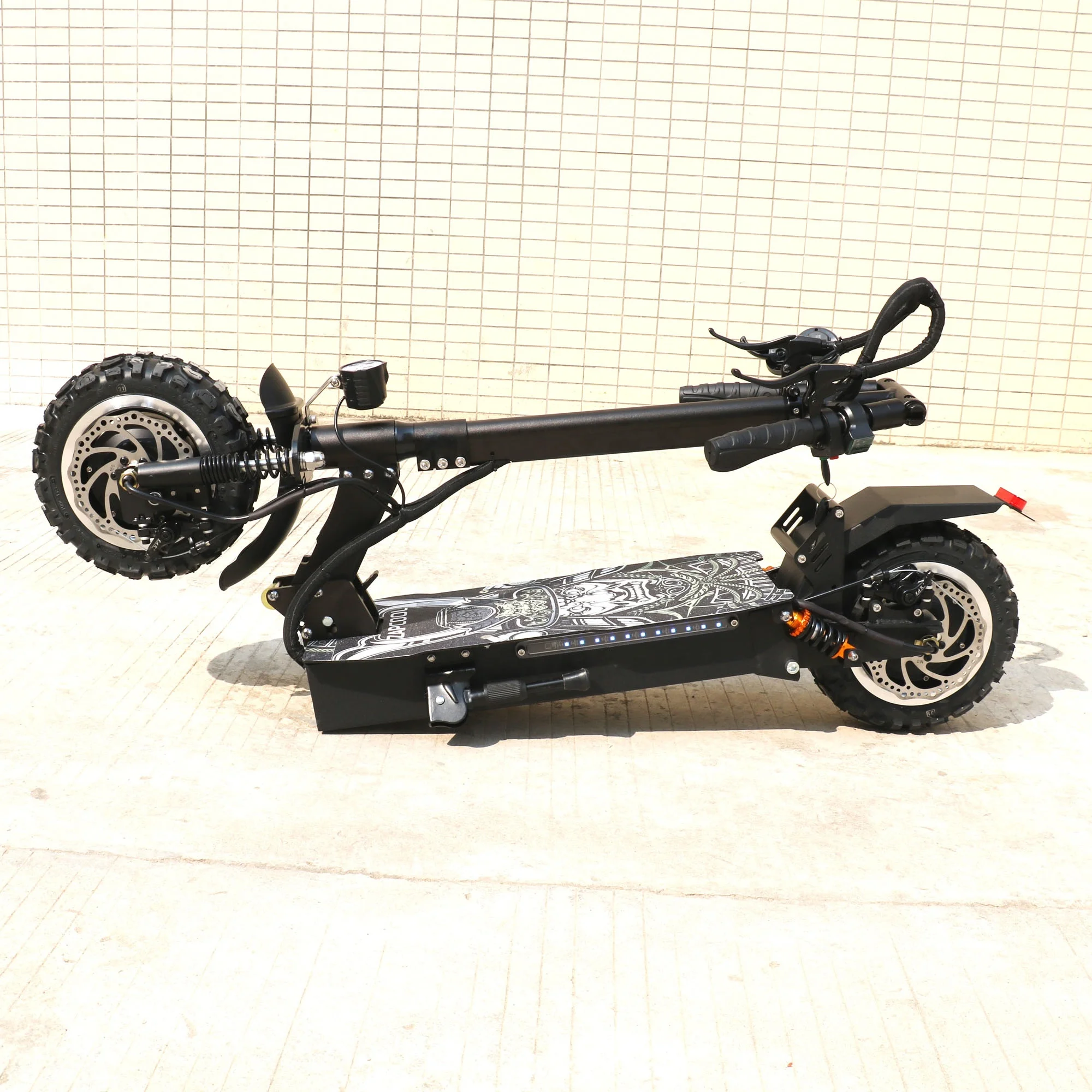 Hot sale Factory OEM cheap 11inch 85km/h 60V3200W Long Endurance folding electric scooter adult racing class electric motorcycle, Black
Hot sale Factory OEM cheap 11inch 85km/h 60V3200W Long Endurance folding electric scooter adult racing class electric motorcycle, Black
