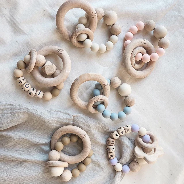 Customized Wood Teether Baby Pacifier Chain Silicone baby teether pacifier holder clip chain
Customized Wood Teether Baby Pacifier Chain Silicone baby teether pacifier holder clip chain