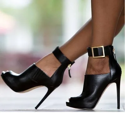 Women's shoes catwalk style metal buckle fish mouth sandals stiletto super high heel high heels black fashion sexy sandals party
Women's shoes catwalk style metal buckle fish mouth sandals stiletto super high heel high heels black fashion sexy sandals party