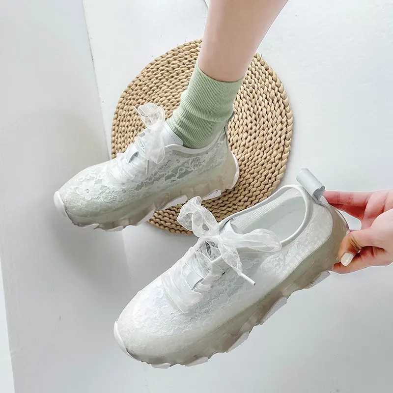 2021 new high quality lace pattern women's shoes monsoon breath tangy summer ladies casual shoes sneakers
2021 new high quality lace pattern women's shoes monsoon breath tangy summer ladies casual shoes sneakers