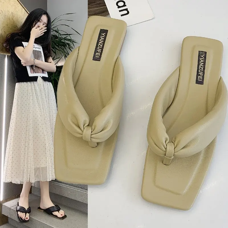 LX-108 2021 korean style flat PU leather sandals for women outdoor fashion beach sandals plain flip flops slides, Picture show colors
LX-108 2021 korean style flat PU leather sandals for women outdoor fashion beach sandals plain flip flops slides, Picture show colors