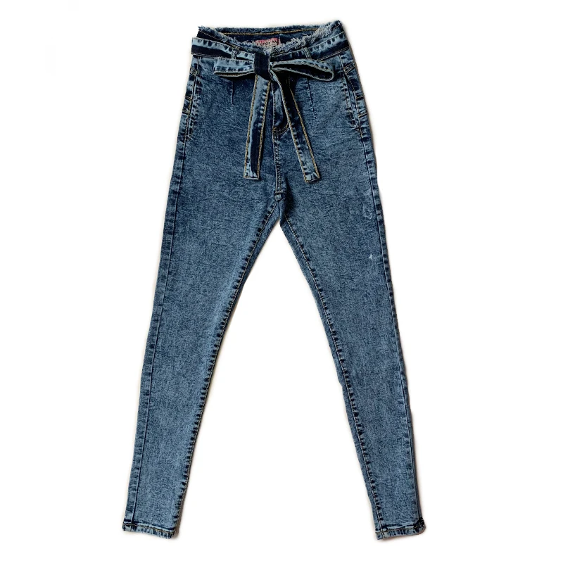 Wholesale Jeans Skinny blue pants for kids in 2021 Ripped jeans children stock Classic Style Manufacturers pants
Wholesale Jeans Skinny blue pants for kids in 2021 Ripped jeans children stock Classic Style Manufacturers pants