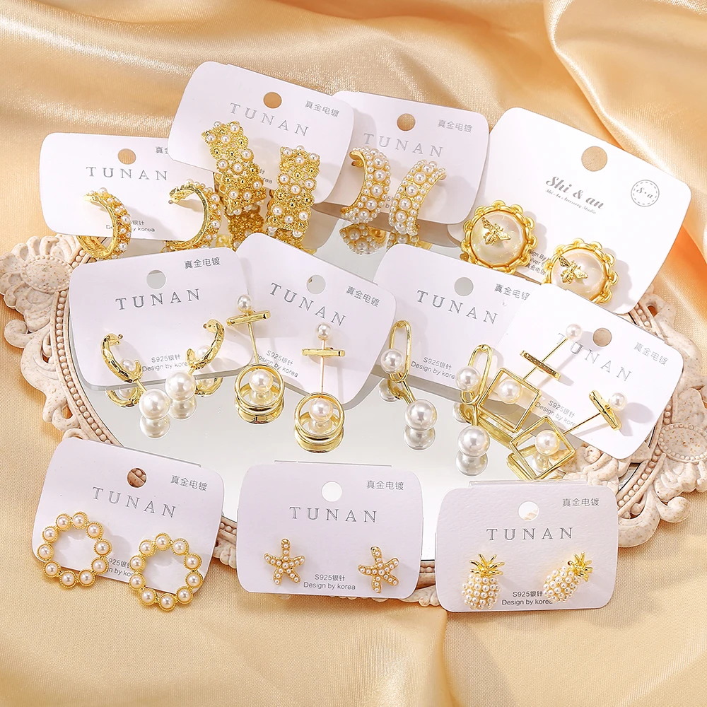 Elegant Irregular Gold plated Metal Pearl Stud Earrings Geometric Round Knot Star Earrings women Jewelry Gift, As photos
Elegant Irregular Gold plated Metal Pearl Stud Earrings Geometric Round Knot Star Earrings women Jewelry Gift, As photos