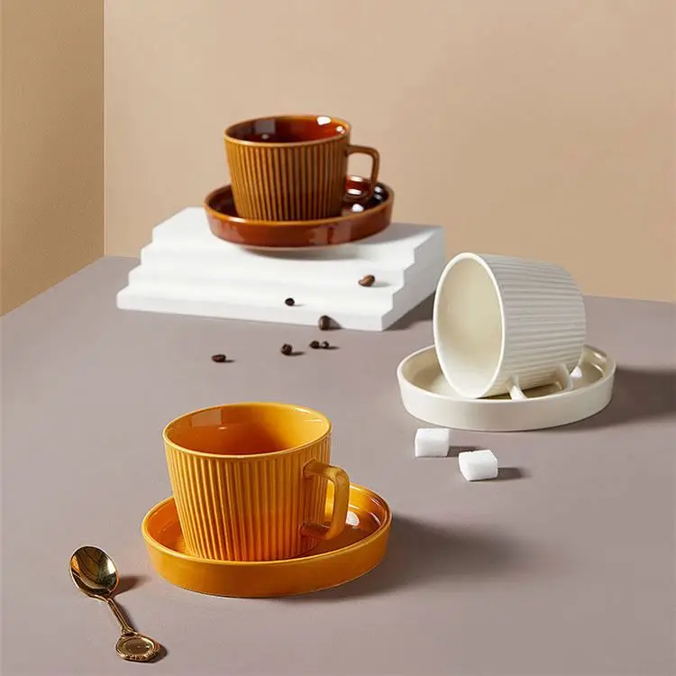 Coffee cup European-style retro delicate ceramic cup light luxury elegant three-dimensional milk scented tea juice cup
Coffee cup European-style retro delicate ceramic cup light luxury elegant three-dimensional milk scented tea juice cup