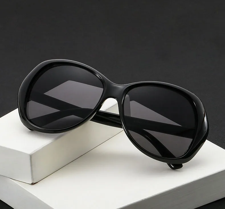 Sunglasses For Woman Eyeglasses Vintage Sun Glasses Spectacles Vintage Oculos Feminino Gradient Sun Glasses Lunette Round Frame
Sunglasses For Woman Eyeglasses Vintage Sun Glasses Spectacles Vintage Oculos Feminino Gradient Sun Glasses Lunette Round Frame