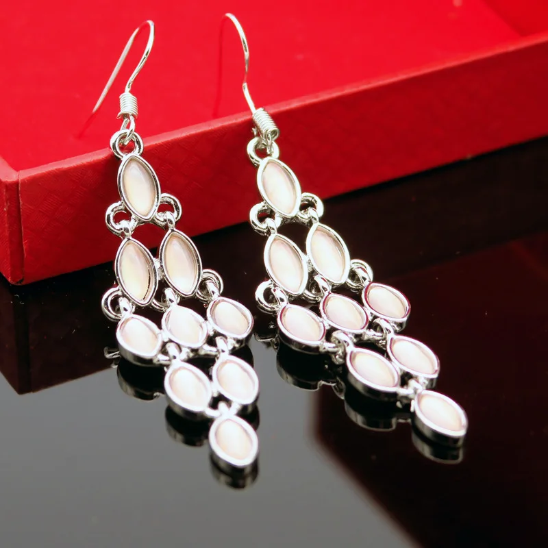 Popular Bohemian Women Silver Hooks Pink Blue Moonstone Drop Dangle Earrings, Blue;pink
Popular Bohemian Women Silver Hooks Pink Blue Moonstone Drop Dangle Earrings, Blue;pink