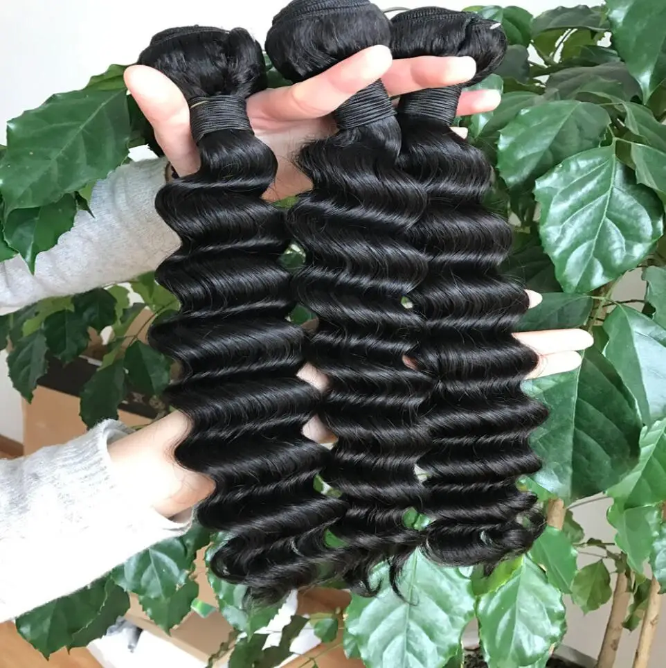 Cuticle Aligned Raw Hair Extensions Long Virgin Human Hair Bundles, Natural colors
Cuticle Aligned Raw Hair Extensions Long Virgin Human Hair Bundles, Natural colors