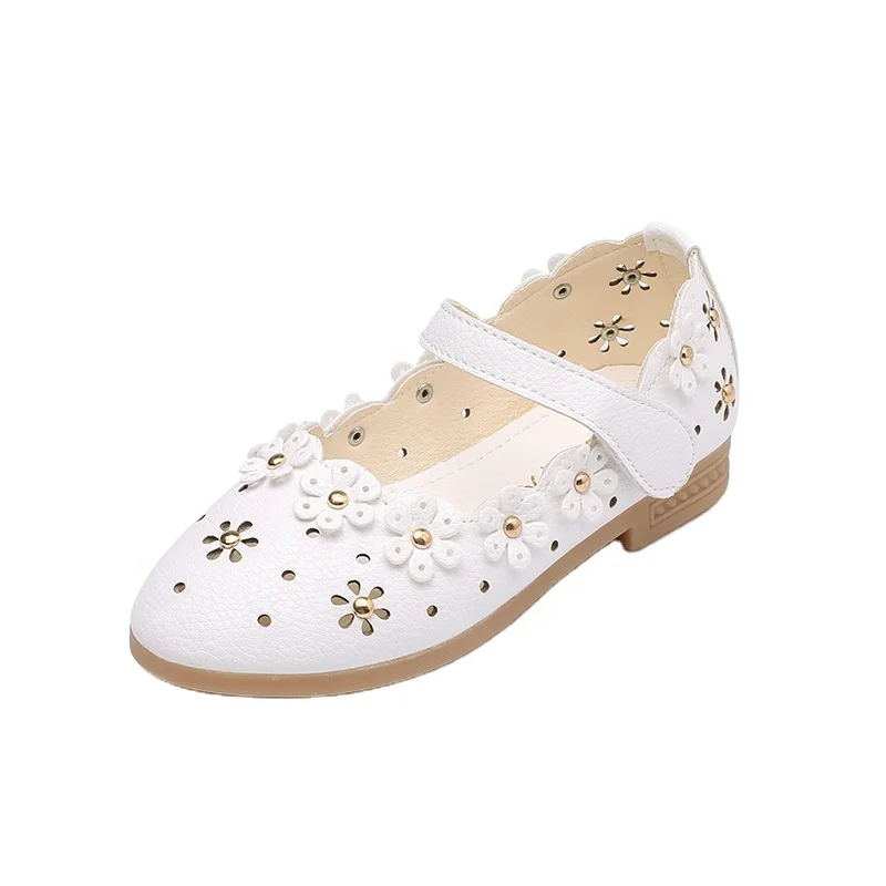 Hot girls princess shoes hollow soft bottom baby flower shoes wholesale, White, grey, pink
Hot girls princess shoes hollow soft bottom baby flower shoes wholesale, White, grey, pink