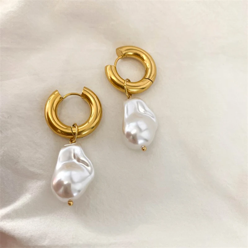 Chunky Circle Large Baroque Pearl Drop Earrings Simulated Pearl Dangle Earring for Women Vintage Titamium Steel Earrings 2021, Gold
Chunky Circle Large Baroque Pearl Drop Earrings Simulated Pearl Dangle Earring for Women Vintage Titamium Steel Earrings 2021, Gold