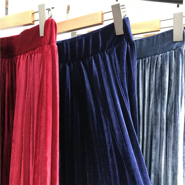 Muslim women velvet pleated skirts fashion maxi skirts, Black,gray,wine red,green,navy,brown
Muslim women velvet pleated skirts fashion maxi skirts, Black,gray,wine red,green,navy,brown