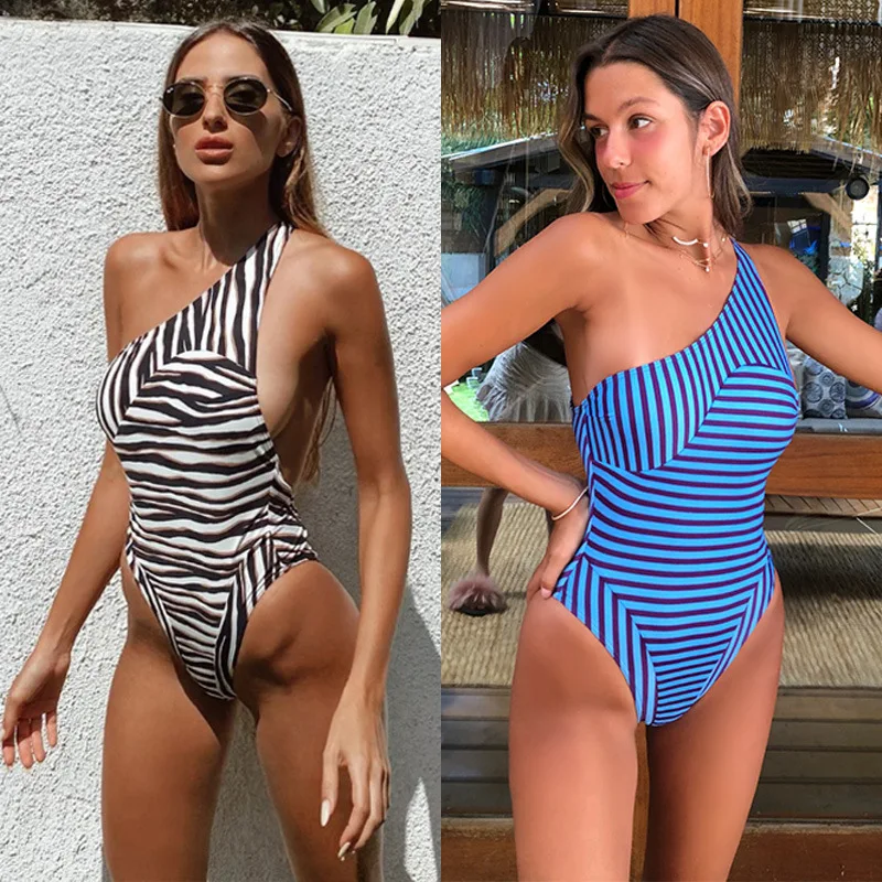 New Style Ruffled Cross Swimsuit One Piece Asymmetrical Floral Bathing Suits Women Sexy Swimwear 2021
New Style Ruffled Cross Swimsuit One Piece Asymmetrical Floral Bathing Suits Women Sexy Swimwear 2021