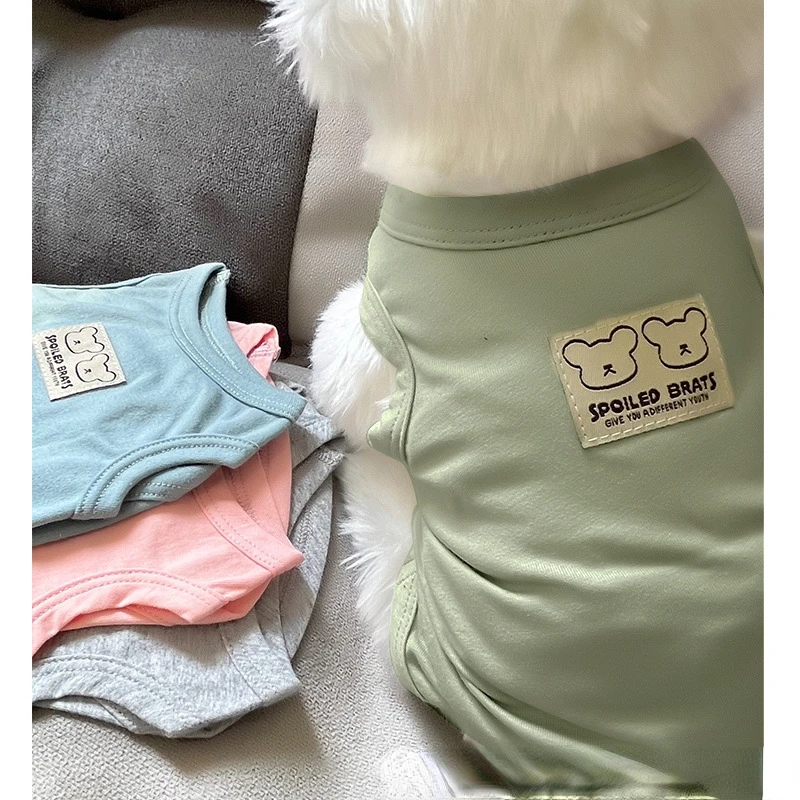 New cute dog clothing designer dress summer luxury pet clothespet accessories wholesale dog clothes
New cute dog clothing designer dress summer luxury pet clothespet accessories wholesale dog clothes
