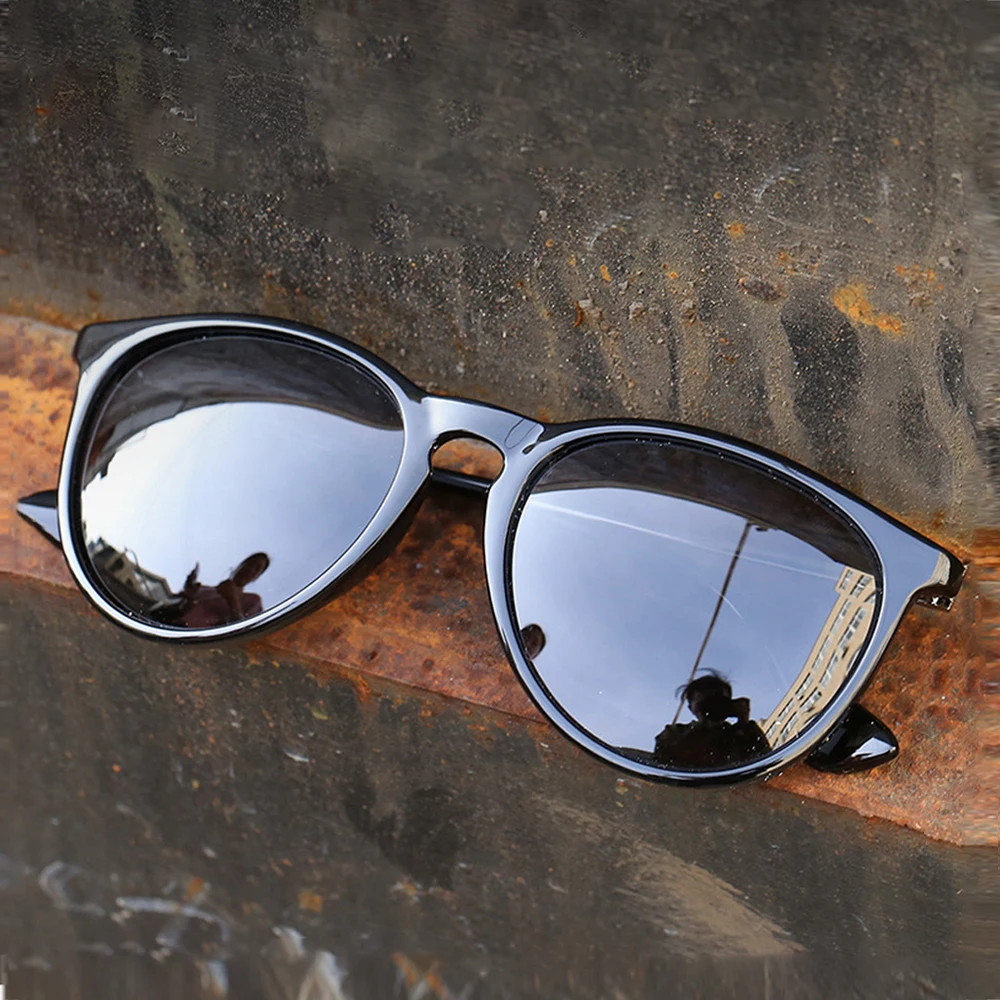 Hongkang Ladies Women Cycling Sunglasses 2022 Round Polarized Retro Sunglasses For Men
Hongkang Ladies Women Cycling Sunglasses 2022 Round Polarized Retro Sunglasses For Men