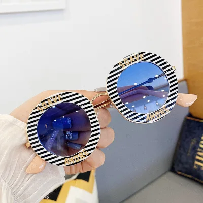 Women Round Sunglasses Travel Decoration Eyeglasses In Stock Kids Shades Like For A Mother And Daughter
Women Round Sunglasses Travel Decoration Eyeglasses In Stock Kids Shades Like For A Mother And Daughter