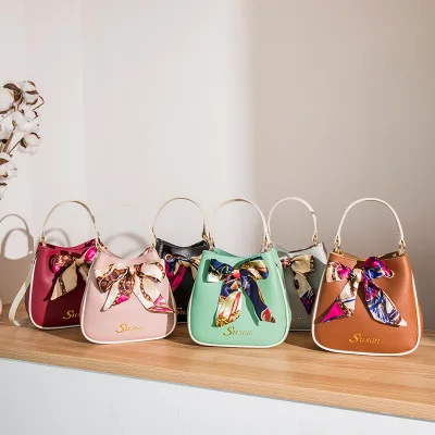 FLB053 fashion 2020 sweety scarf dumpling bag custom mini hand bag, Black, red,pink, brown, green, gray,
FLB053 fashion 2020 sweety scarf dumpling bag custom mini hand bag, Black, red,pink, brown, green, gray,