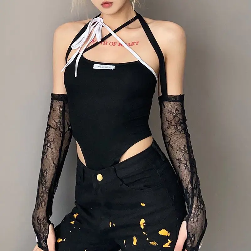 2021 new arrivals fashion summer Halter spaghetti strap v-neck camis women ladies tank Tops
2021 new arrivals fashion summer Halter spaghetti strap v-neck camis women ladies tank Tops