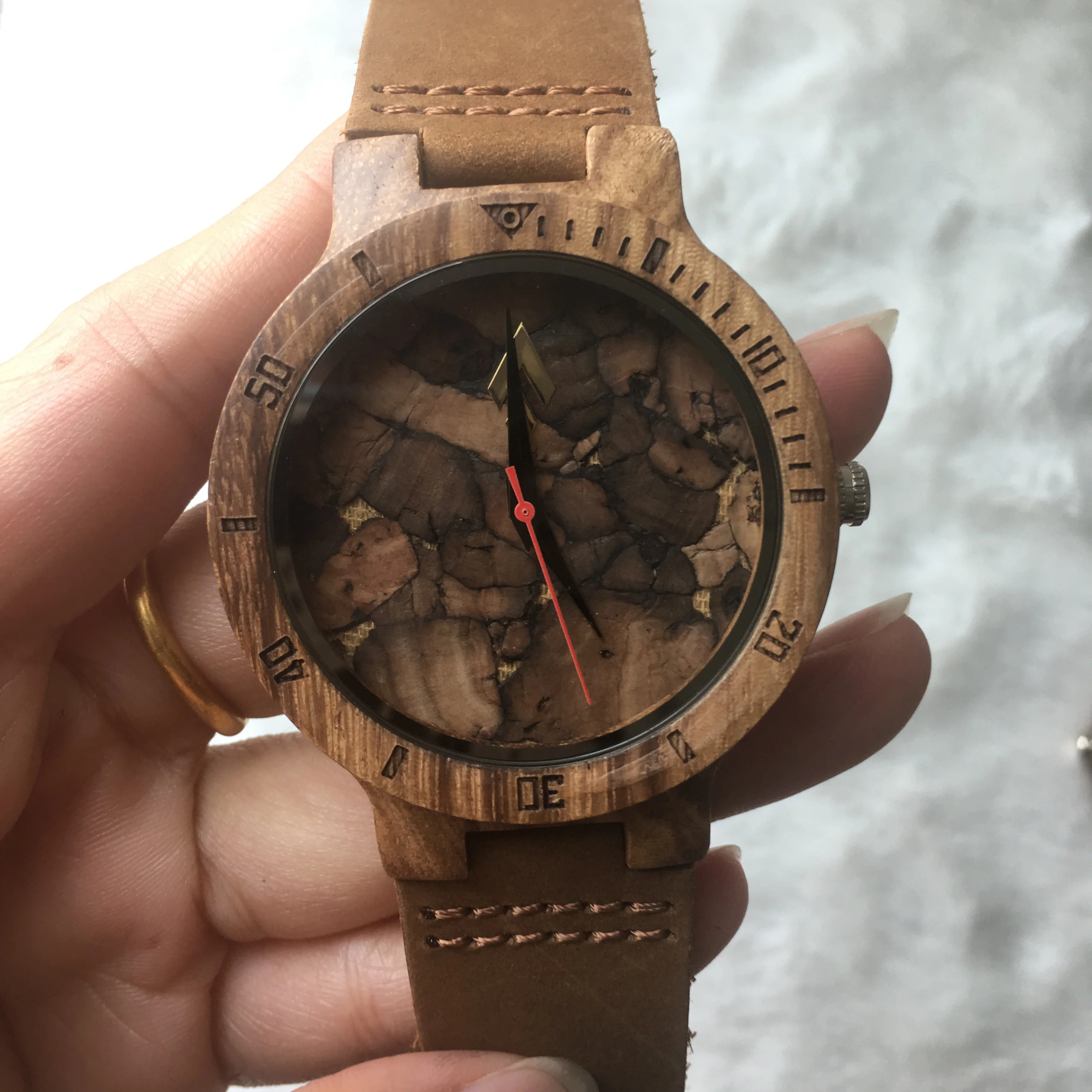 fashionn design quartz wood watch