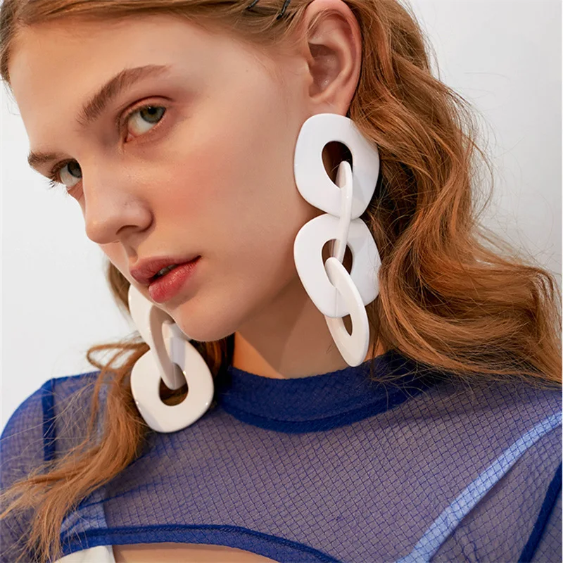 Exaggerate Acrylic Chain Big Long Drop Earrings Geometric White Black Color Resin Statement Jewelry Brincos Femininos, As picture show
Exaggerate Acrylic Chain Big Long Drop Earrings Geometric White Black Color Resin Statement Jewelry Brincos Femininos, As picture show
