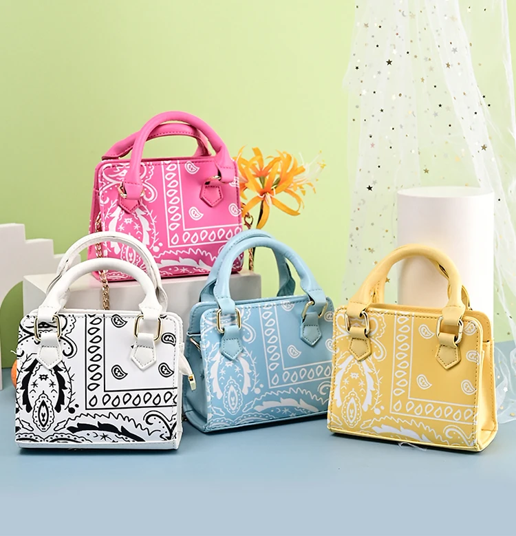 2021 New trending african print handbags printed women's handbags bag, Customized color
2021 New trending african print handbags printed women's handbags bag, Customized color