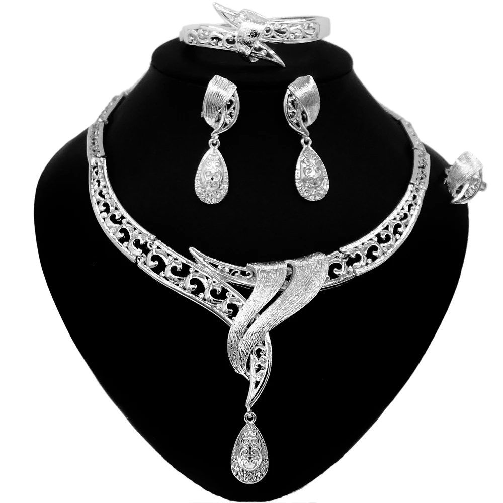 High quality silver diamond women's wedding silver jewelry Hot selling zircon jewelry silver 925 jewelry
High quality silver diamond women's wedding silver jewelry Hot selling zircon jewelry silver 925 jewelry