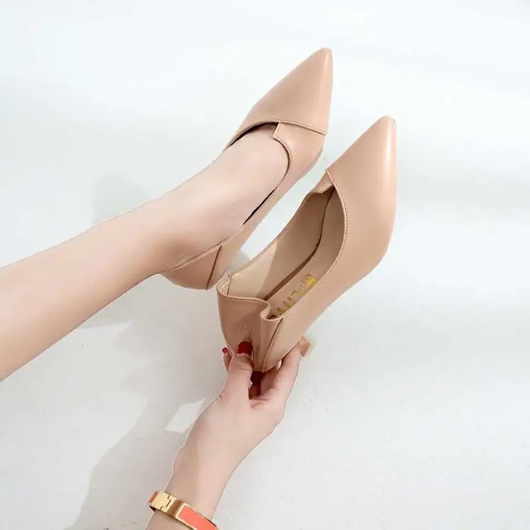 2021 fashion women 5 cm high heels shoes leisure quality women's high heels wholesale
2021 fashion women 5 cm high heels shoes leisure quality women's high heels wholesale