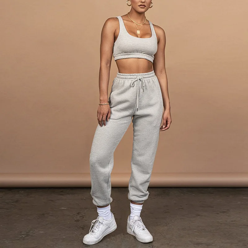 Custom logo knit two piece set women clothing summer jogger crop top vest set, Multiple color
Custom logo knit two piece set women clothing summer jogger crop top vest set, Multiple color