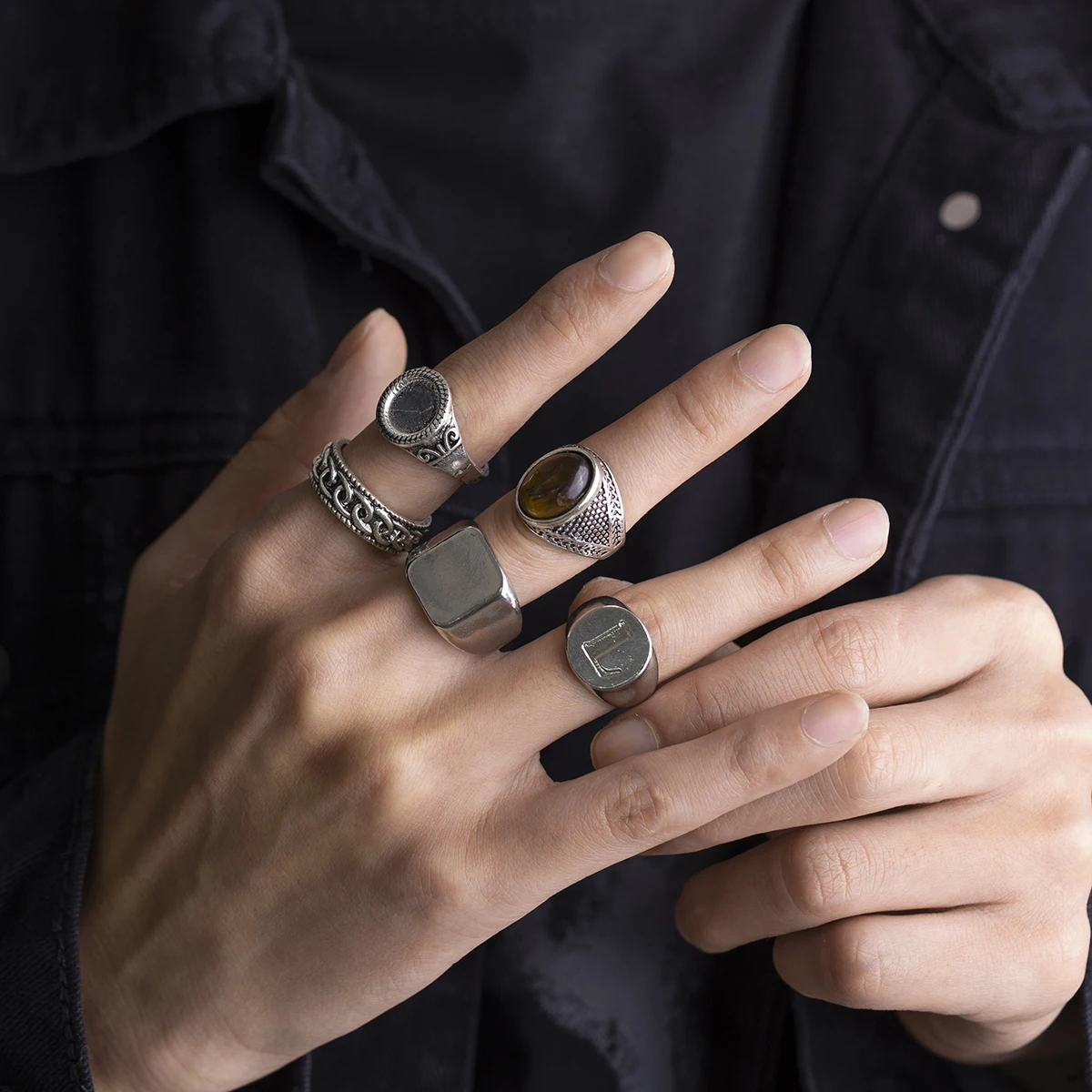 SHIXIN Fashion Rings Set Jewelry Trendy Personality Punk Geometric Metal Alloy Rings Hip Hop Style Men's Rings Accessories Gift
SHIXIN Fashion Rings Set Jewelry Trendy Personality Punk Geometric Metal Alloy Rings Hip Hop Style Men's Rings Accessories Gift