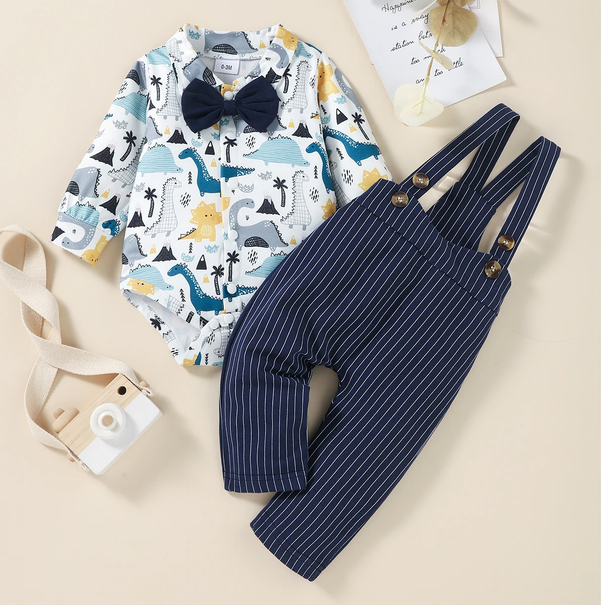 Toddler boy 2 piece clothing set dinosaur printed romper+suspender trousers boys clothing sets
Toddler boy 2 piece clothing set dinosaur printed romper+suspender trousers boys clothing sets
