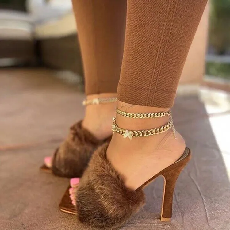 High Fashion Ladies Slipper Mules Luxury Mink Fur Spike Women High Heel, Customized color
High Fashion Ladies Slipper Mules Luxury Mink Fur Spike Women High Heel, Customized color