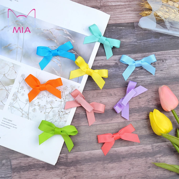 MIA Free Shipping small wave side ribbon hair bow with full lined hair clip no harm to baby hair 439
MIA Free Shipping small wave side ribbon hair bow with full lined hair clip no harm to baby hair 439
