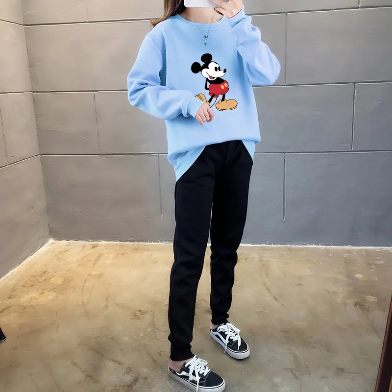 New Korean version of small Leg Pants Set women's loose and thin sweater sports casual suit fashion ins two piece set
New Korean version of small Leg Pants Set women's loose and thin sweater sports casual suit fashion ins two piece set